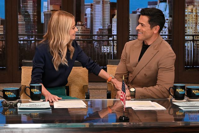20 Minutes ago in New York City, Kelly Ripa was confirmed as…